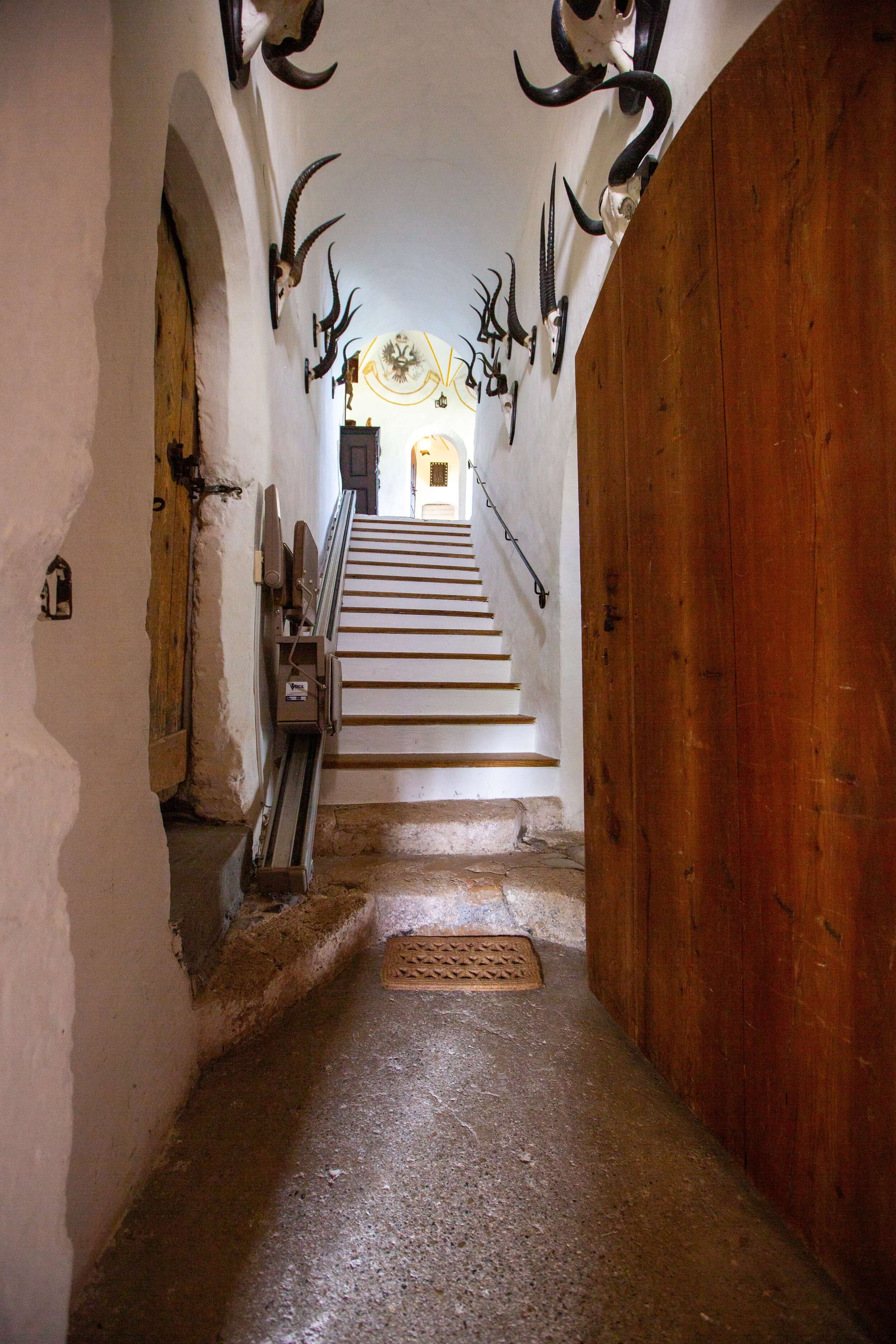 Schloss-Stein-Aufgang-8
