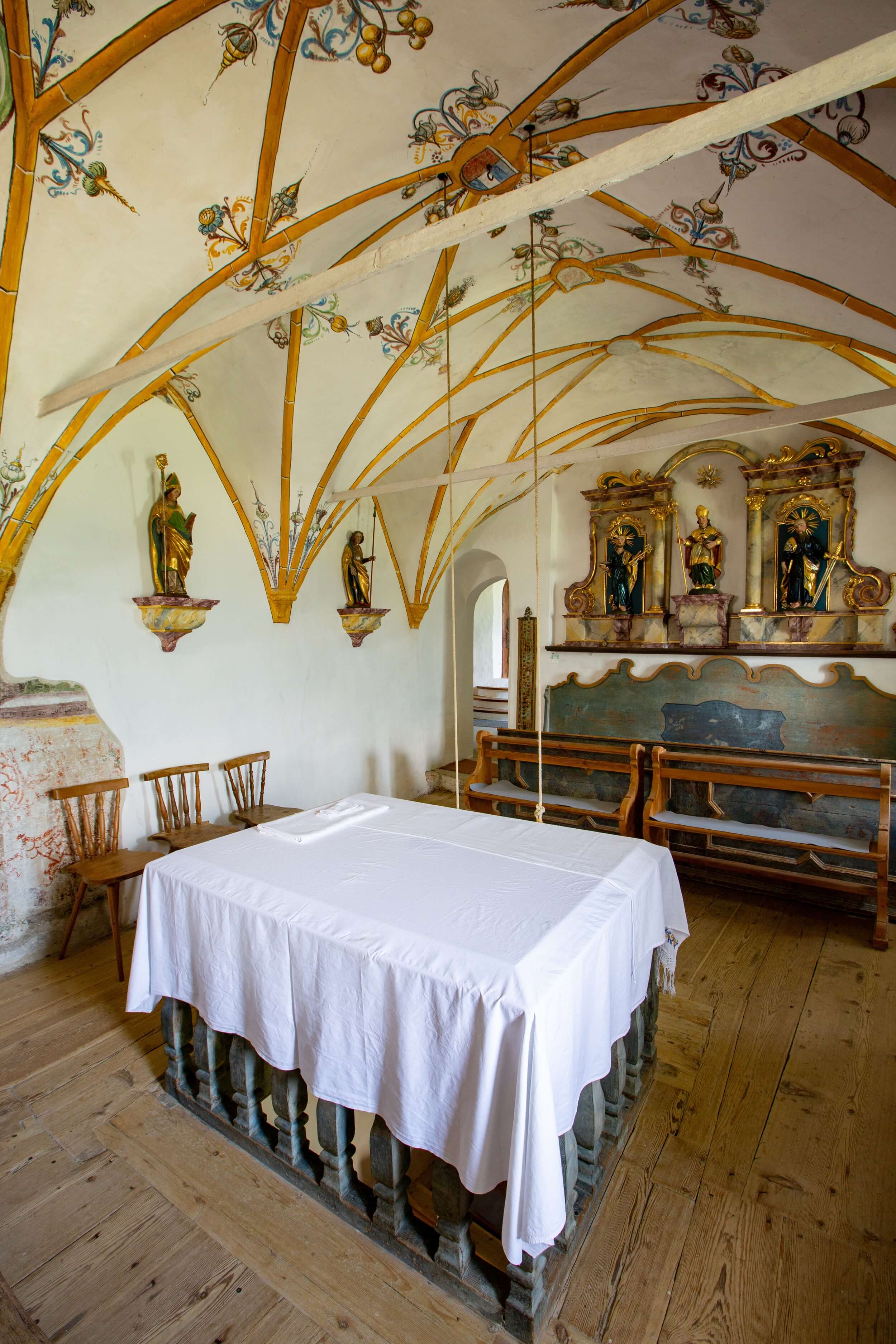 Schloss-Stein-Kapelle-Altar-12